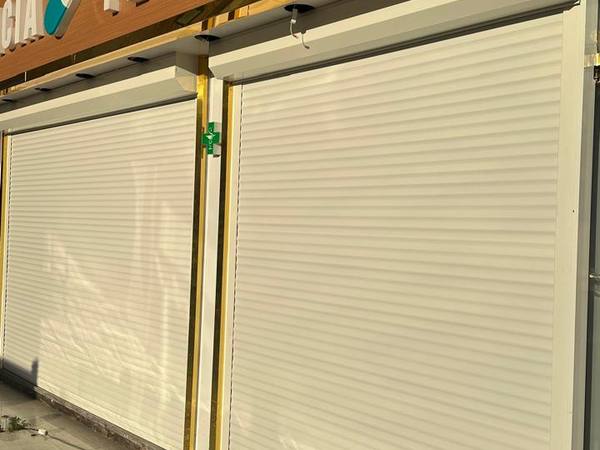 Storefront roller shutter installation in Sharm El Sheikh, photo 2