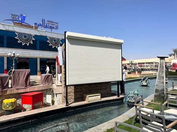 Screen and display shutter installation in Sharm El Sheikh, photo 4